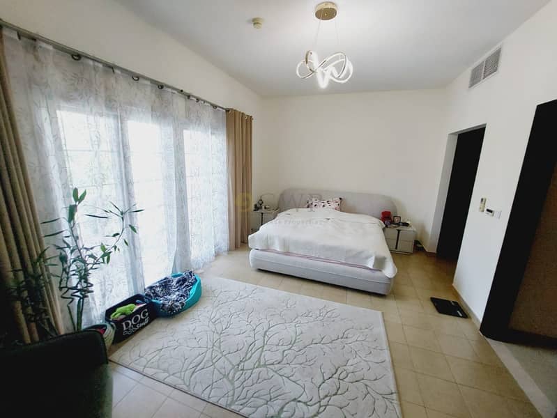 Lush Green Garden| With White Goods| Next to Park