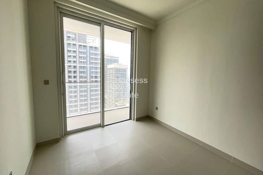 Brand New | Luxury | Marina and Sea View | Vacant - Image 9