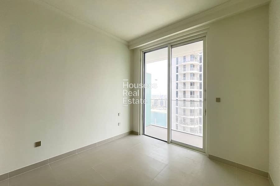 Brand New | Luxury | Marina and Sea View | Vacant - Image 12