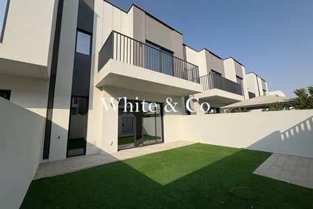 3 Bedroom Townhouse for Rent in Dubai South, Dubai - Modern Townhouse | Gated Cluster | 6 Cheques