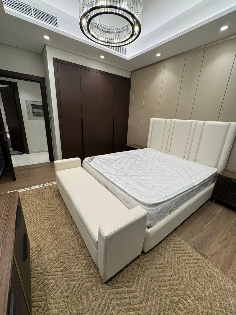 LUXURIOUS 3 BR APARTMENT ON SALE | VACANT | FULLY FURNISHED | image 13