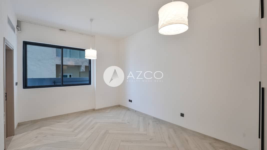 Spacious Layout | Ready to Move | Good Location - Image 14