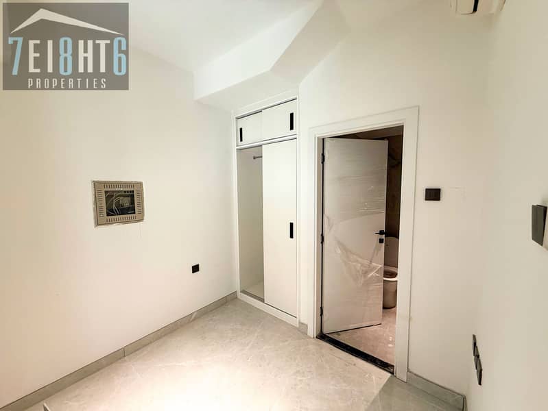 Vastu compliant || Easy access|| Spacious || G+2 || 3 Bedroom || Maid room || Garden