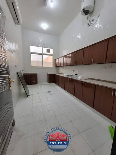 شقة 3 غرف نوم للايجار في الشامخة، أبوظبي - c6077f93-0f4a-4b01-9ea4-f1f0dd6c9953. jpg