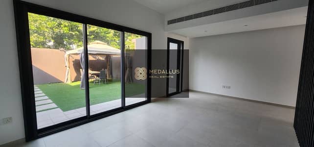 2 Bedroom Townhouse for Sale in Aljada, Sharjah - IMG-20250912-WA0020. jpg