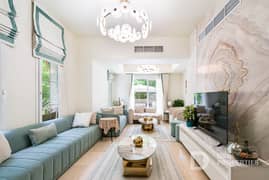 Private Garden | Fully Upgraded | Furnished