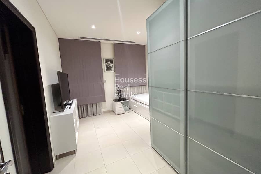 CORNER | VACANT | FURNISHED | 2BR UPGRADED - Image 10