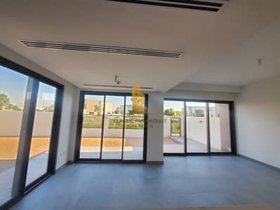 4 Bedroom Villa for Sale in Dubailand, Dubai - Single Row | Private Garden | Near Pool and Park