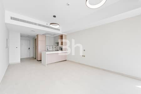 Studio for Rent in Jumeirah Village Circle (JVC), Dubai - Move In Ready|Unfurnished |Modern Studio Apartment