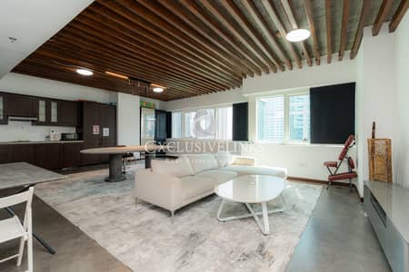 Office for Sale in Jumeirah Lake Towers (JLT), Dubai - Upgraded Office Space with Lake View Available