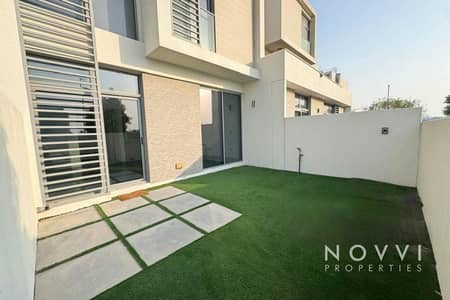2 Bedroom Townhouse for Rent in Dubai South, Dubai - Vacant Now | Private Garden | Prime Location