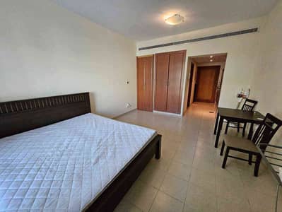 Studio for Sale in The Greens, Dubai - Quiet Location I Spacious I Good ROI