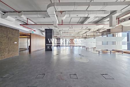 Office for Rent in Downtown Dubai, Dubai - Fitted Office | 7 Parking | Close To Metro