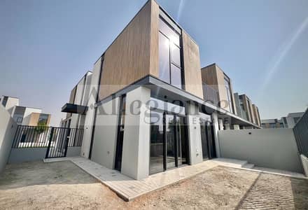 4 Bedroom Townhouse for Rent in Mudon, Dubai - Family Home l Fitted Smeg Appliances l Maid Room