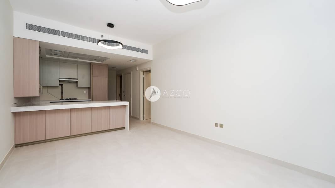 Spacious Layout | Ready to Move | Pool View - Image 10