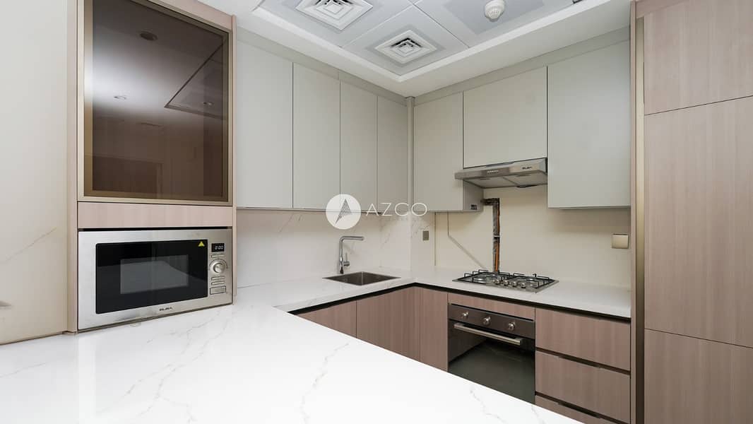 Spacious Layout | Ready to Move | Pool View - Image 9