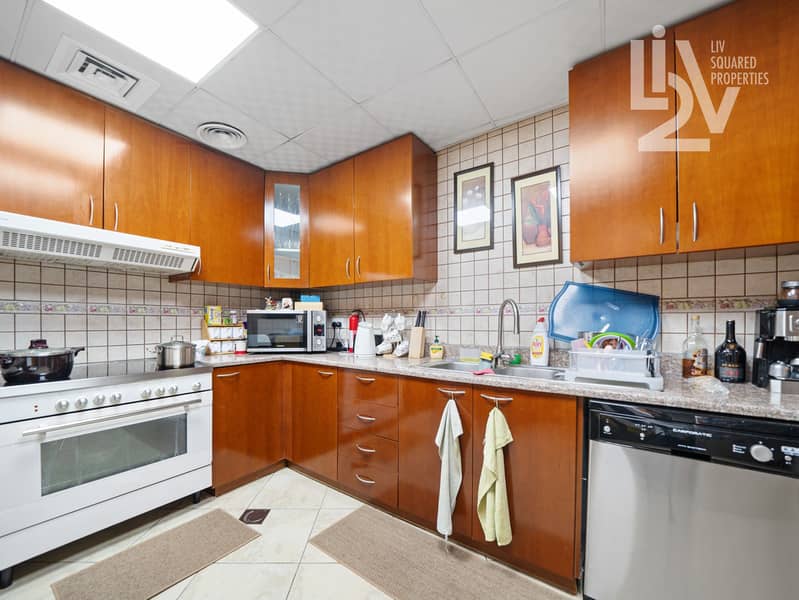 Vacant now | Great Views | Closed Kitche