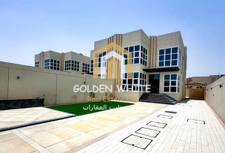 فیلا 4 غرف نوم للايجار في براشي، الشارقة - Uf 3PF. jpg