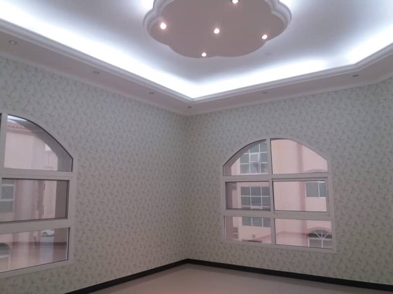 AMAZING 4 BEDROOM HULL LIVING ROOM, WITH TAWTHEEQ IN KHALIFA CITY A