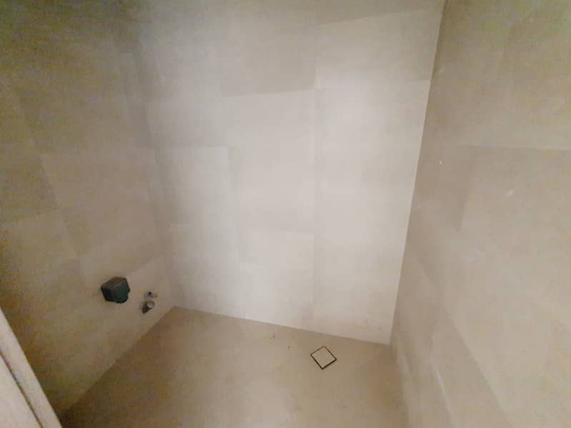 9 20250918_135847. jpg