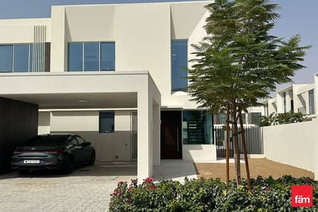 4 Bedroom Townhouse for Sale in The Valley by Emaar, Dubai - Next to park | Single Row | Brand New