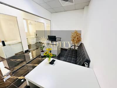 مکتب  للايجار في ديرة، دبي - 585ff6d1-e997-4296-ae20-af82f1c2a2e7. jpg