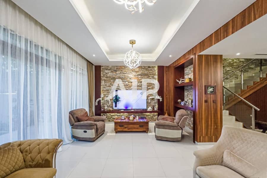 Upgraded | Spacious Townhouse | Landscaped Garden - Image 7