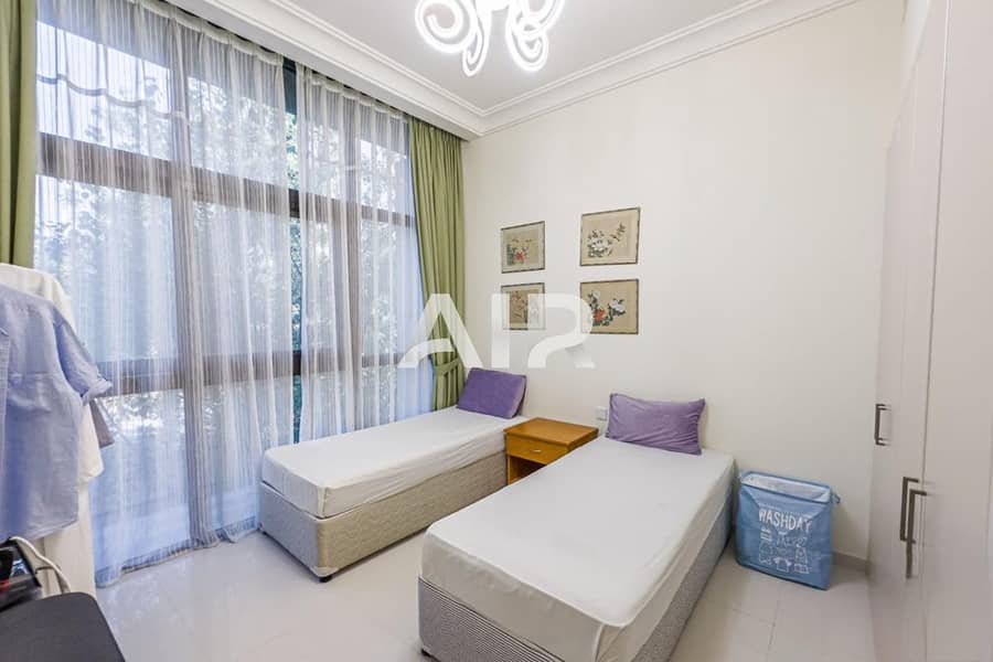 Upgraded | Spacious Townhouse | Landscaped Garden - Image 21