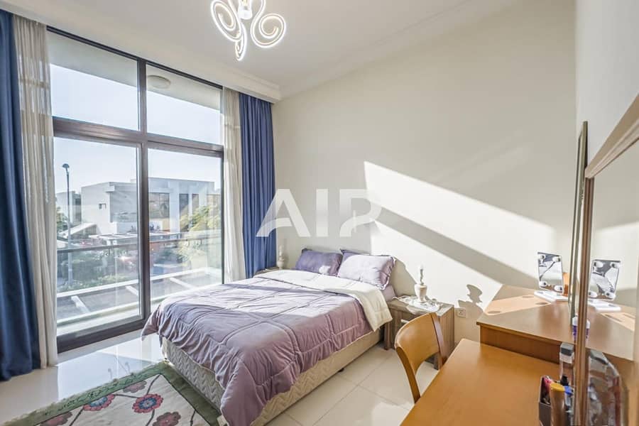 Upgraded | Spacious Townhouse | Landscaped Garden - Image 22