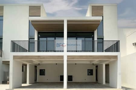 4 Bedroom Villa for Rent in Arabian Ranches 3, Dubai - 4BR Triplex Amber 3. png