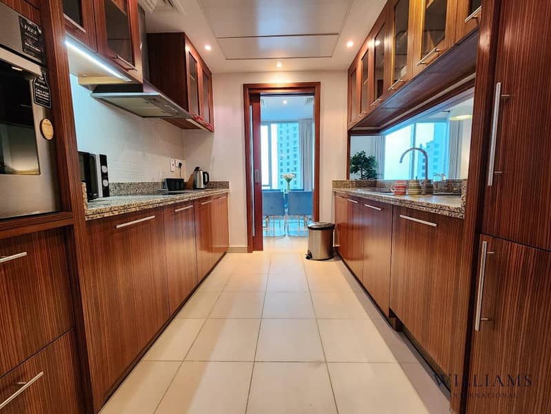 Stylish Living | Vacant | Marina Views - Image 6