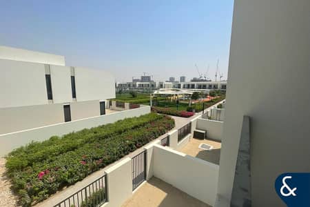 4 Bedroom Villa for Rent in Town Square, Dubai - On The Pool & Park | Upgraded | Landscaped