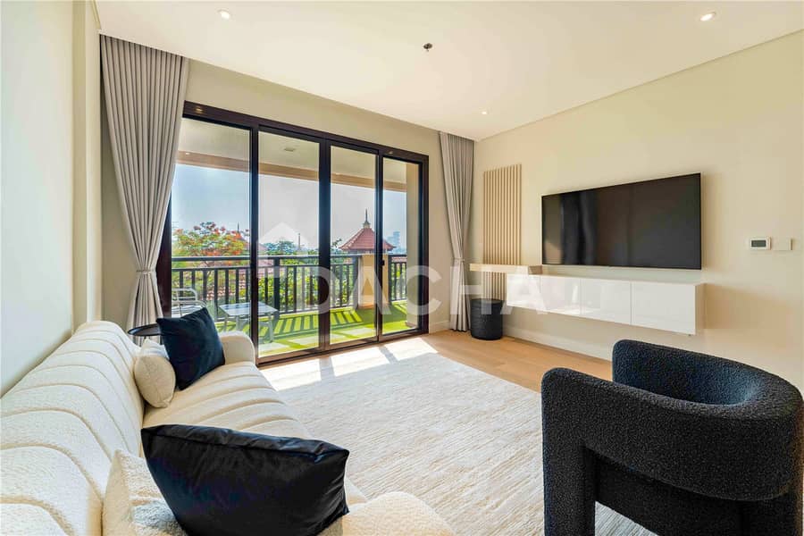 Fully Upgraded | Royal Atlantis View | Hot Deal