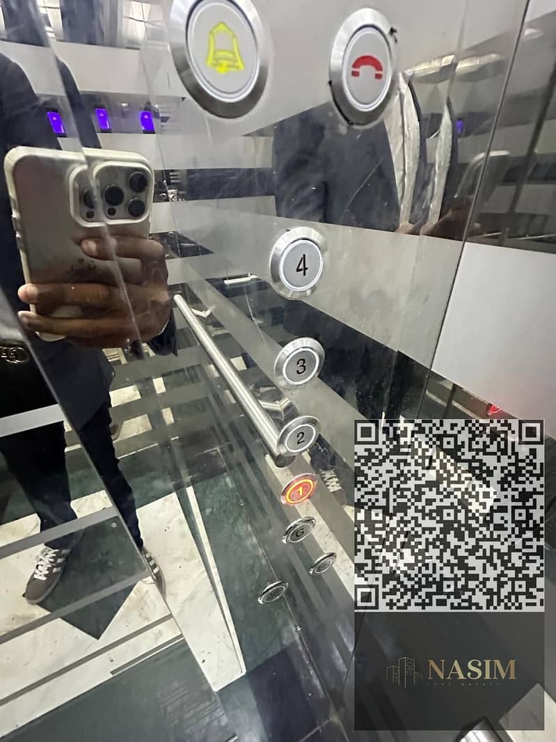 11 cf5d52be-3dab-4572-aff7-b01d68a1c1b3. jpg
