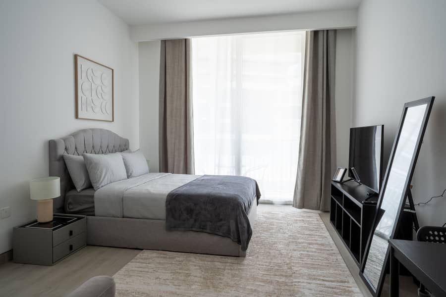 Studio, Luma22 Tower, JVC