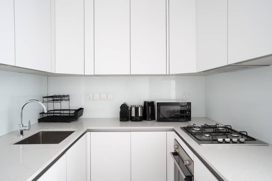 Studio, Luma22 Tower, JVC - Image 9