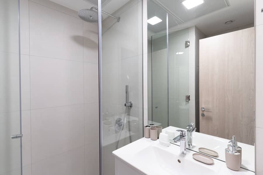 Studio, Luma22 Tower, JVC - Image 16