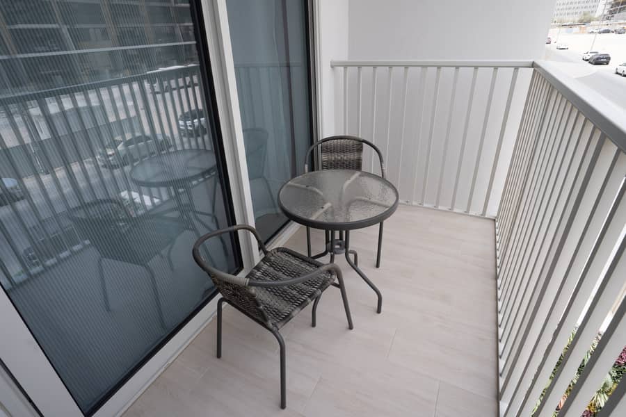 Studio, Luma22 Tower, JVC - Image 25