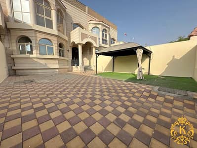 فیلا 6 غرف نوم للايجار في المشرف، أبوظبي - IMG-20250919-WA0002. jpg