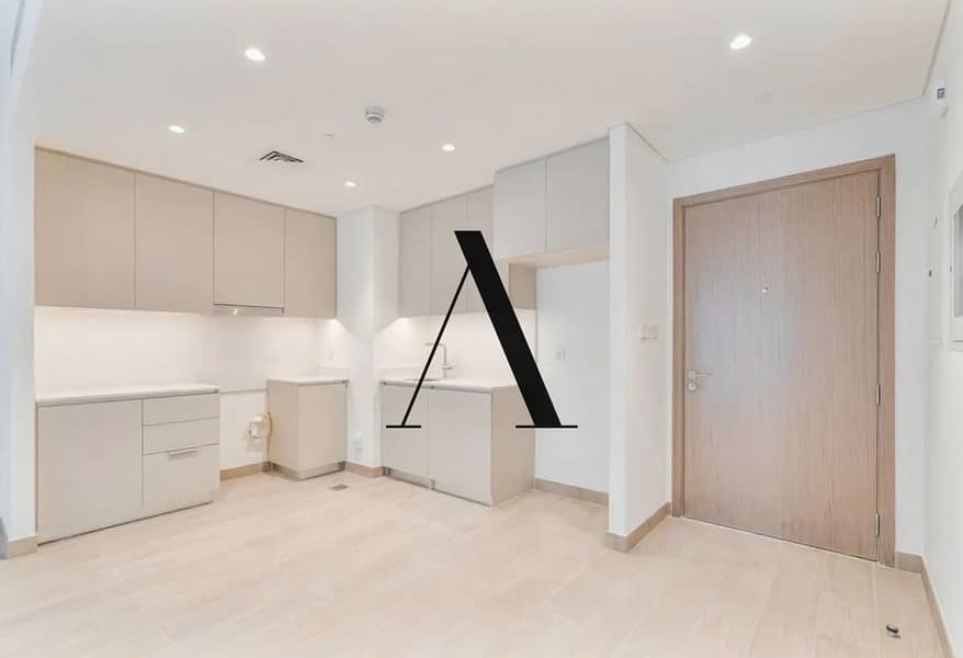 3 Kitchen close up. png