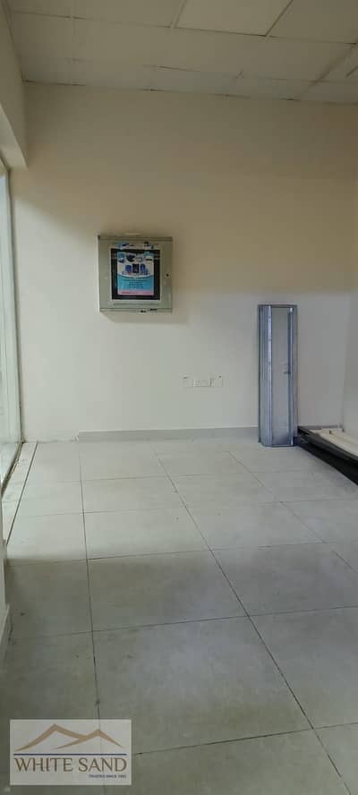 محل تجاري  للايجار في ديرة، دبي - NB SHOP 21 (2). jpg