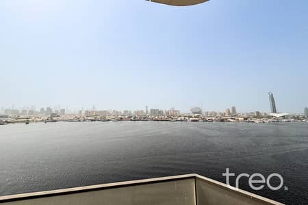 2 Bedroom Flat for Sale in Dubai Creek Harbour, Dubai - STUNNING VIEW | Luxurious Furnishing | Vacant now