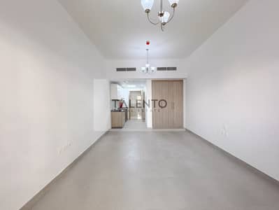 Studio for Rent in International City, Dubai - IMG_0423. jpg