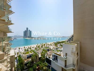 2 Bedroom Flat for Rent in Palm Jumeirah, Dubai - High floor | Full Sea view | Sunset View
