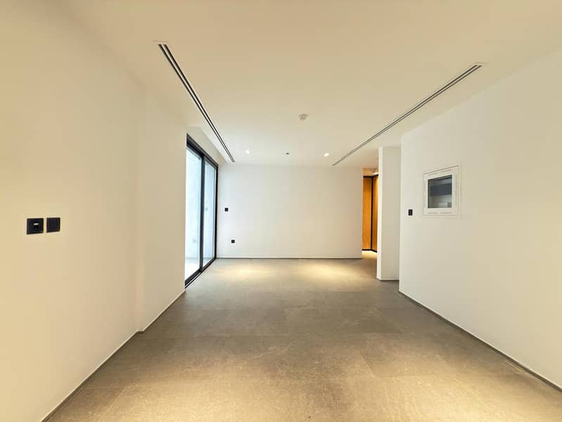 Brand New Spacious Apartment in Family Building With Pool - Image 6