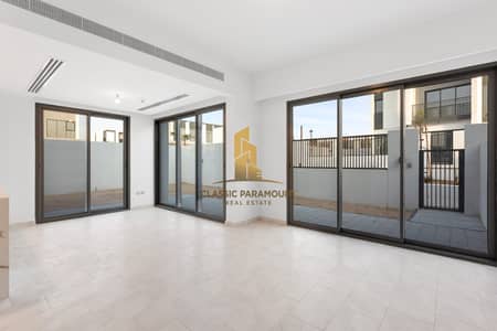 4 Bedroom Townhouse for Sale in Dubailand, Dubai - Fully Upgraded | Vacant | Near pool and Park
