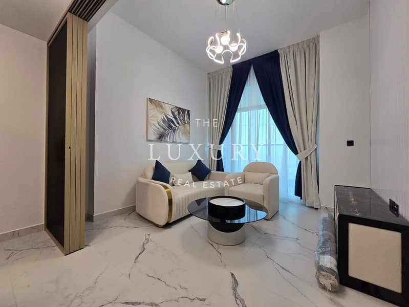 4 High_Floor___Brand_New___Fully_Furnished-2. jpg