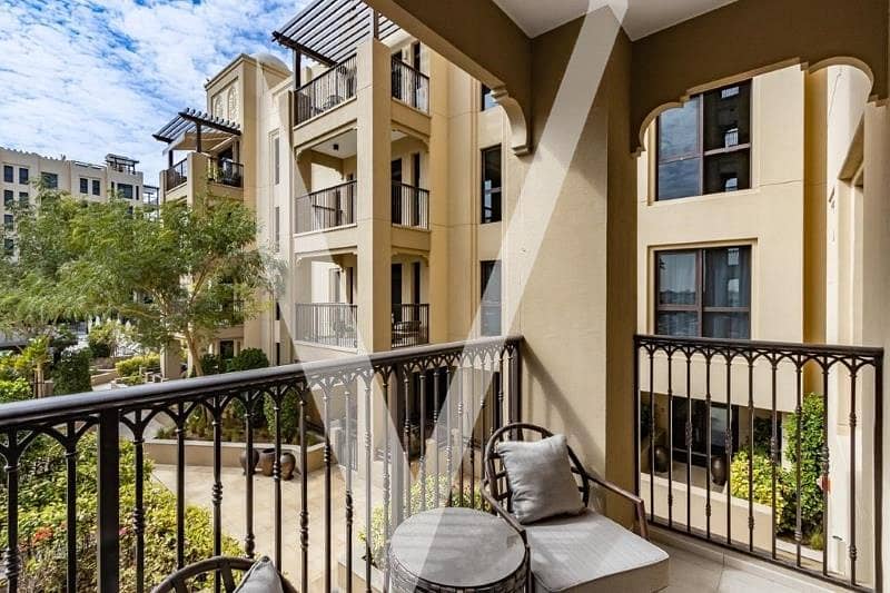 Luxury 1 BR | Fully Furnished | Premium Location