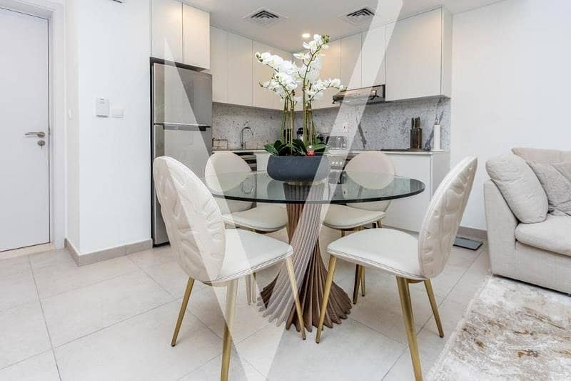 Luxury 1 BR | Fully Furnished | Premium Location - Image 6