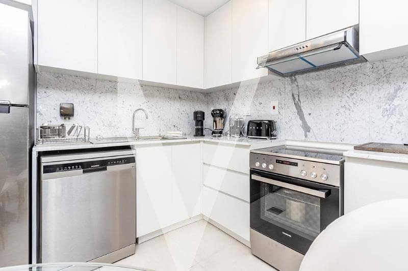 Luxury 1 BR | Fully Furnished | Premium Location - Image 13